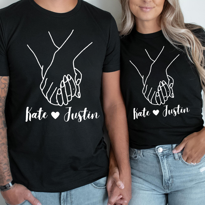 T-shirt personnalisé imprimé main dans la main sur la poitrine