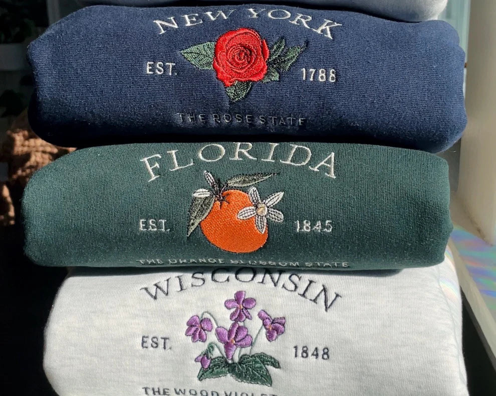 Sweat-shirt brodé personnalisé avec fleur d'État