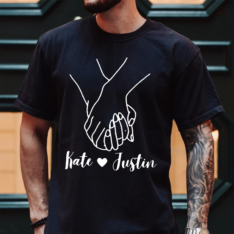 T-shirt personnalisé imprimé main dans la main sur la poitrine