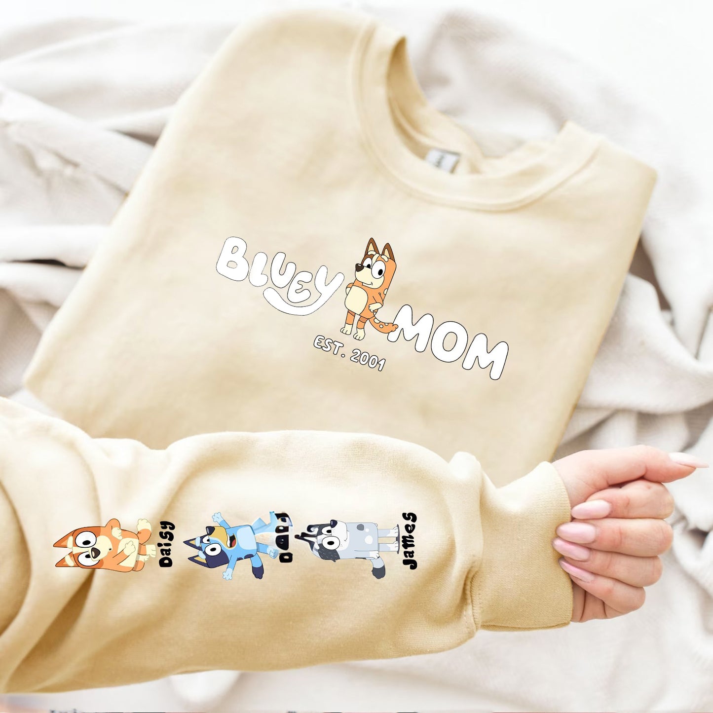 Custom Cartoon Mama Sweatshirt with Kid's Name on Sleeve