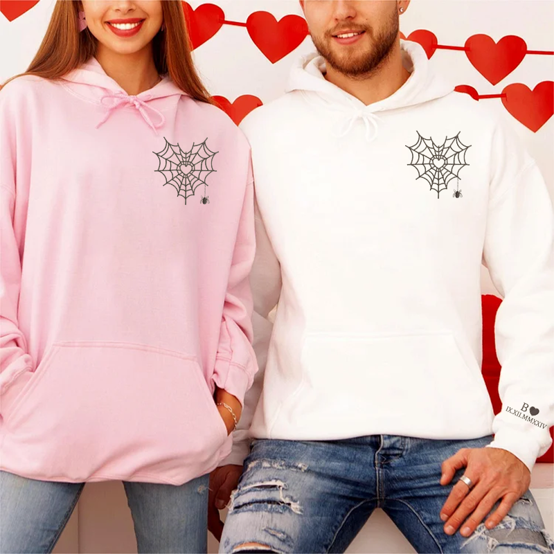 Sweat-shirt couple cœur toile d'araignée brodé