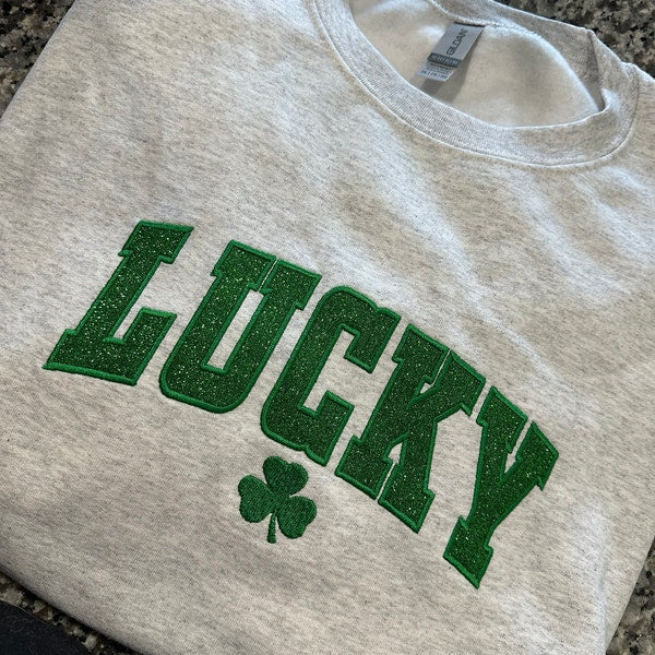 Sweat-shirt porte-bonheur pailleté pour la Saint-Patrick - Nœud appliqué sur le côté