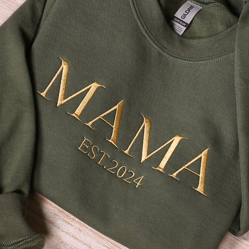 Sweat-shirt brodé personnalisé pour maman