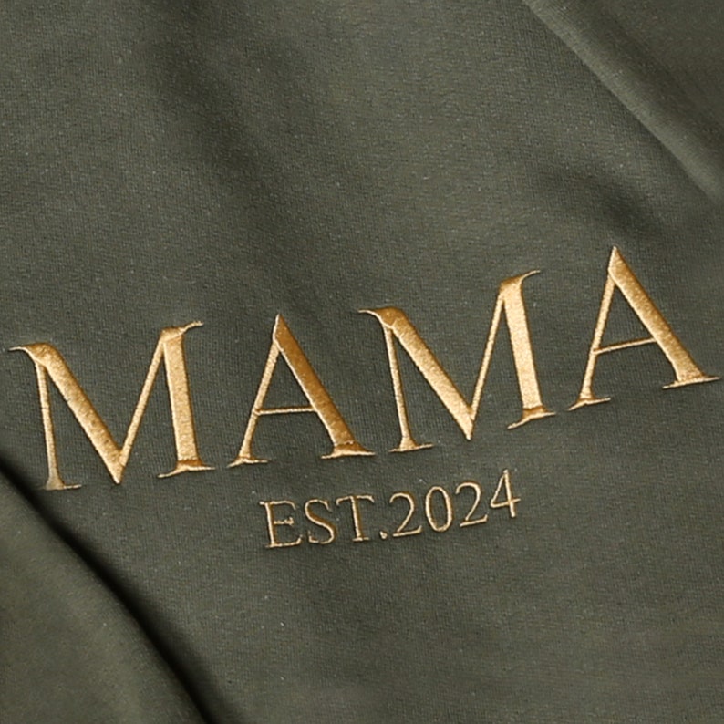 Sweat-shirt brodé personnalisé pour maman