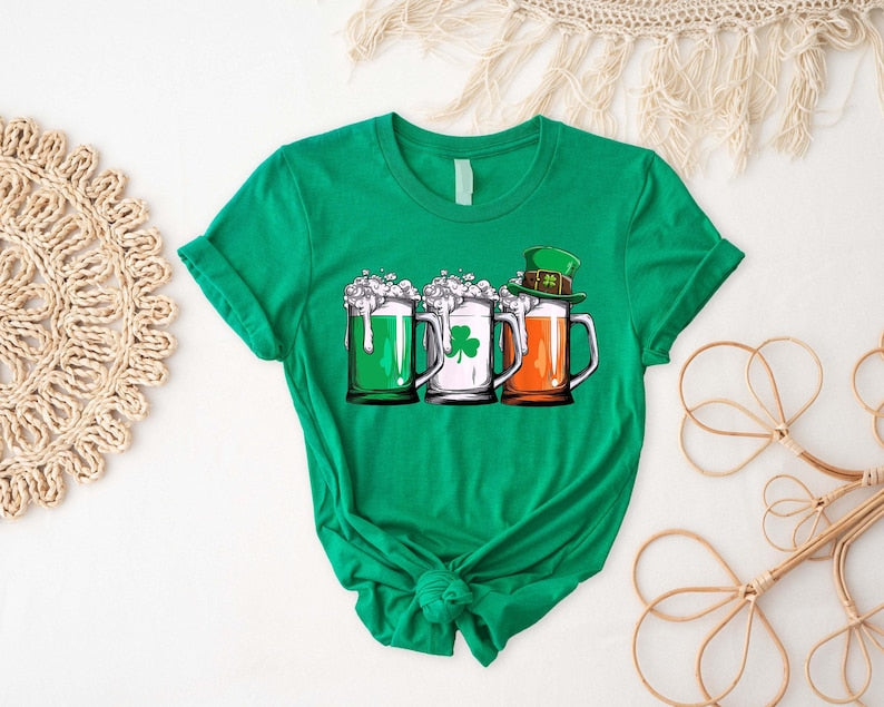 T-shirt irlandais pour la Saint-Patrick, t-shirt pour l'équipe de buveurs de la Saint-Patrick, t-shirt avec trèfle et drapeau irlandais, cadeau idéal pour les amateurs de bière, t-shirt trèfle