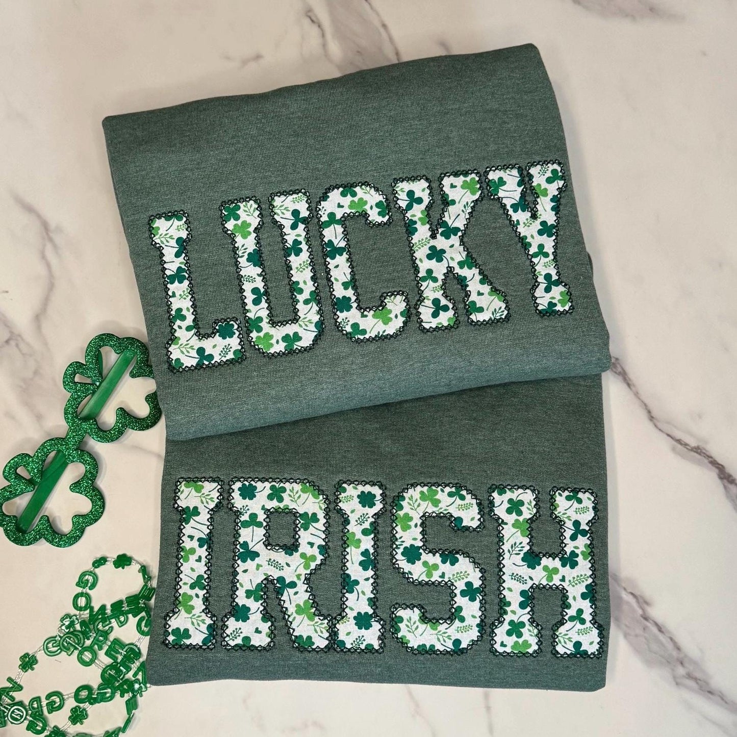 Sweat-shirt brodé trèfle porte-bonheur de la Saint-Patrick