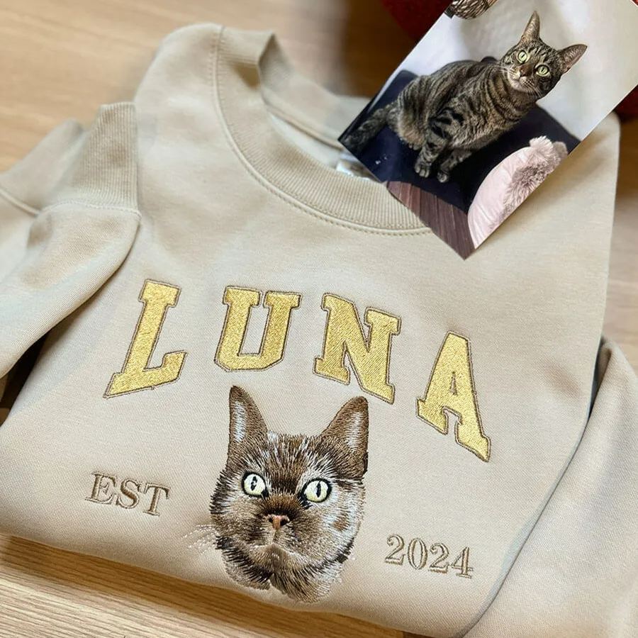 Sweat-shirt brodé personnalisé avec portraits d'animaux