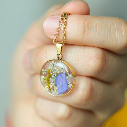 Custom Birth Month Flower Necklace, Birth Flower Necklace, Handmade Pressed Floral Necklace, Bridesmaid Gift, Birthday Gift, Gift for Her