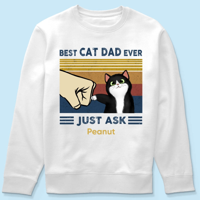 Father's Day 2025 Gift for Cat Dads - Custom Cat Fist Bump Personalized Shirt